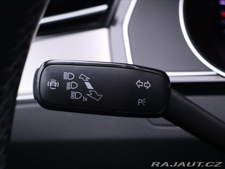 Volkswagen Passat 2,0 TDI 140kW DSG Eleganc 2019