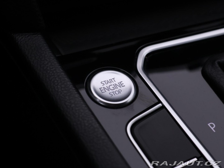 Volkswagen Passat 2,0 TDI 140kW DSG Eleganc 2019