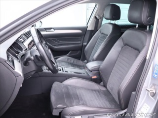 Volkswagen Passat 2,0 TDI 140kW DSG Eleganc 2019