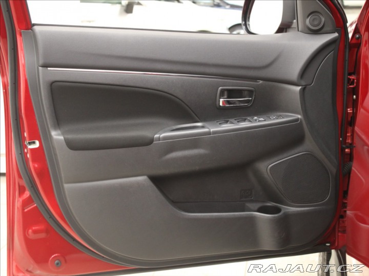 Mitsubishi ASX 2,0 MIVEC 110kW Invite 66 2020