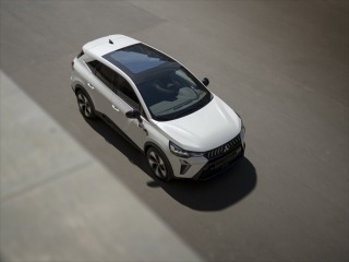 Mitsubishi Grandis 1.8 AT M-HYBRID  INTENSE+