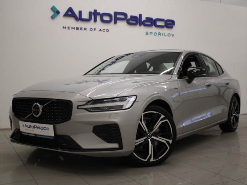 Volvo S60 2,0 T8 AWD 455koní Ultima