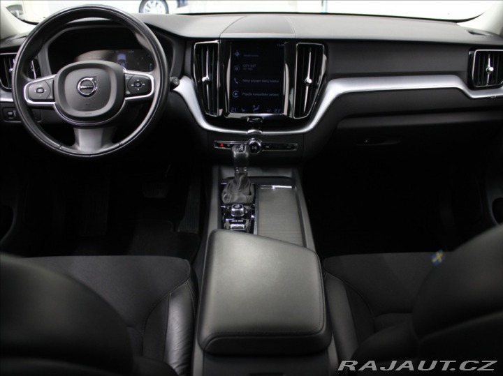 Volvo XC60 2,0 T5 250k.Mom.PRO BLIS 2019