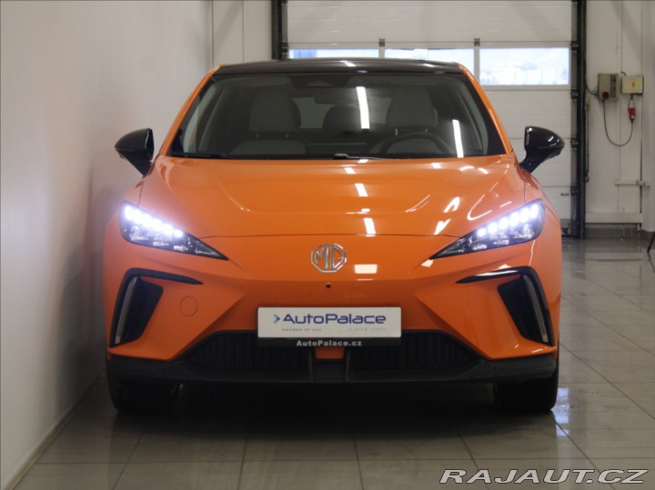 MG MG4 0,1 180kW 77kWh Exclusive 2025