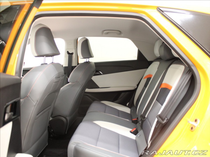 MG MG4 0,1 180kW 77kWh Exclusive 2025