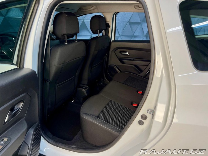 Dacia Duster 1.6 SCE 4WD, KLIMA, TAŽNÉ 2019