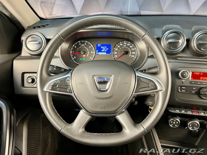 Dacia Duster 1.6 SCE 4WD, KLIMA, TAŽNÉ 2019