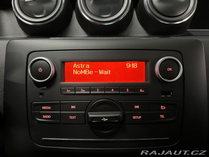 Dacia Duster 1.6 SCE 4WD, KLIMA, TAŽNÉ 2019