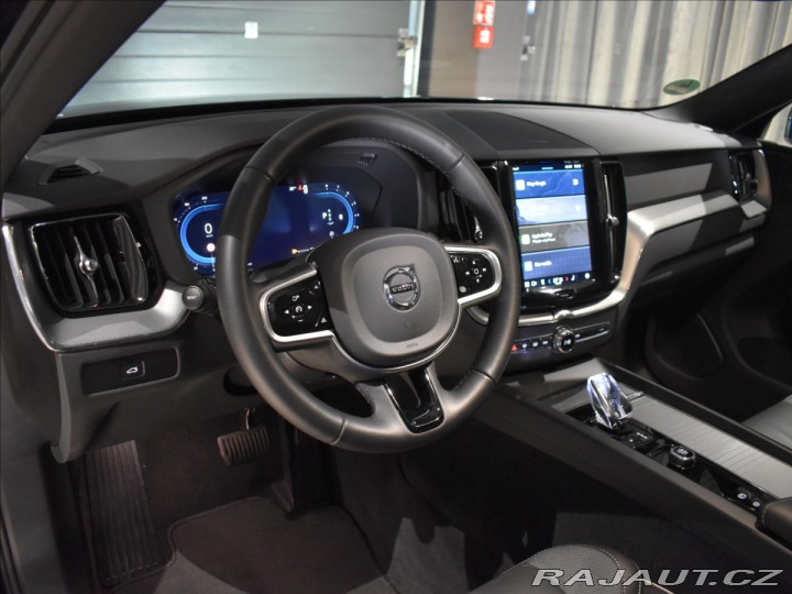 Volvo XC60 2,0 B5 AWD Black Edition 2025