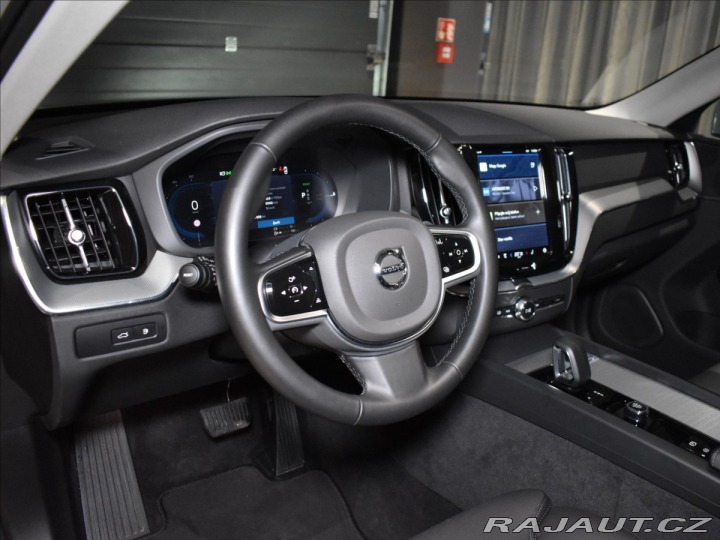 Volvo XC60 2,0 T6 AWD Plus 2025