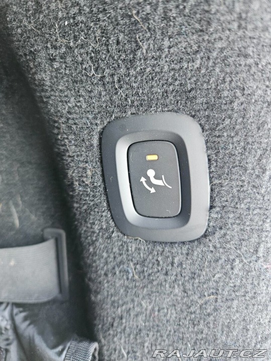 Volvo V90 2,0   145 kw -NEZ.TOPENI 2021