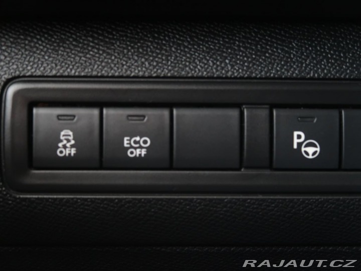 Peugeot 308 1.2,PureTech,CZ,ALLURE 2014