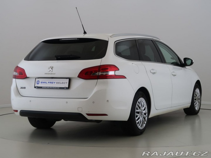 Peugeot 308 1.2,PureTech,CZ,ALLURE 2014
