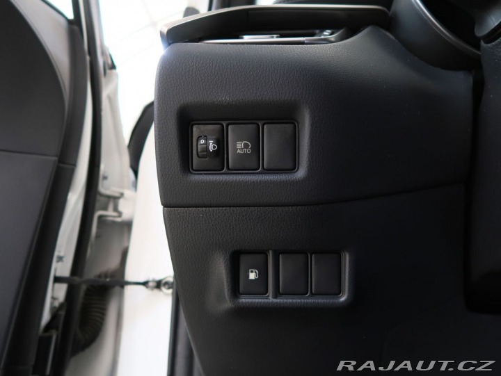 Toyota C-HR 1.8HYBRID,72kW,DYNAMIC,CV 1800