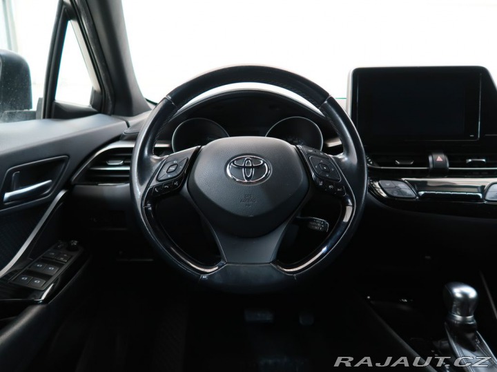 Toyota C-HR 1.8HYBRID,72kW,DYNAMIC,CV 1800