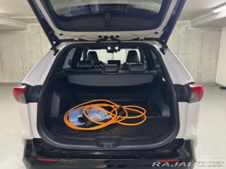Toyota RAV4 SELECTION 2.5 Plug -in H 2025