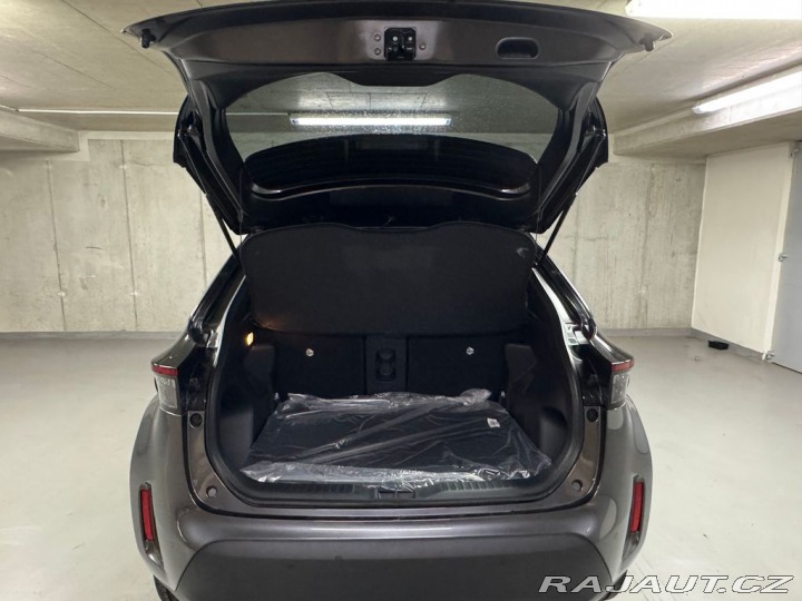 Toyota Yaris Cross STYLE 1.5 Hybrid FWD 116k 2026