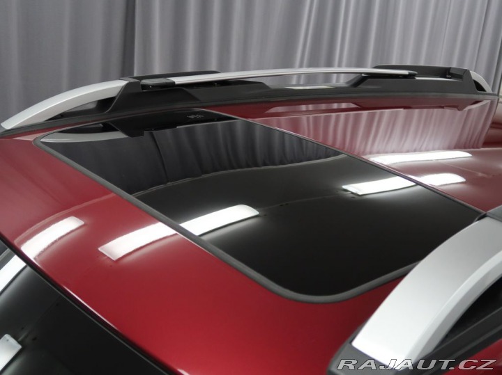 Subaru Outback TOURING 4X4. Služební vůz 2025