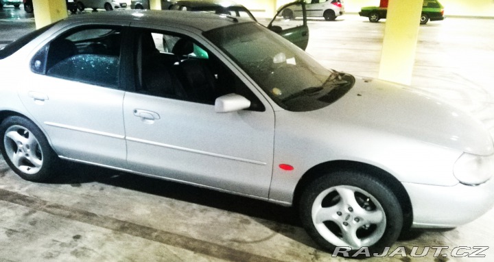 Ford Mondeo MK2 2000