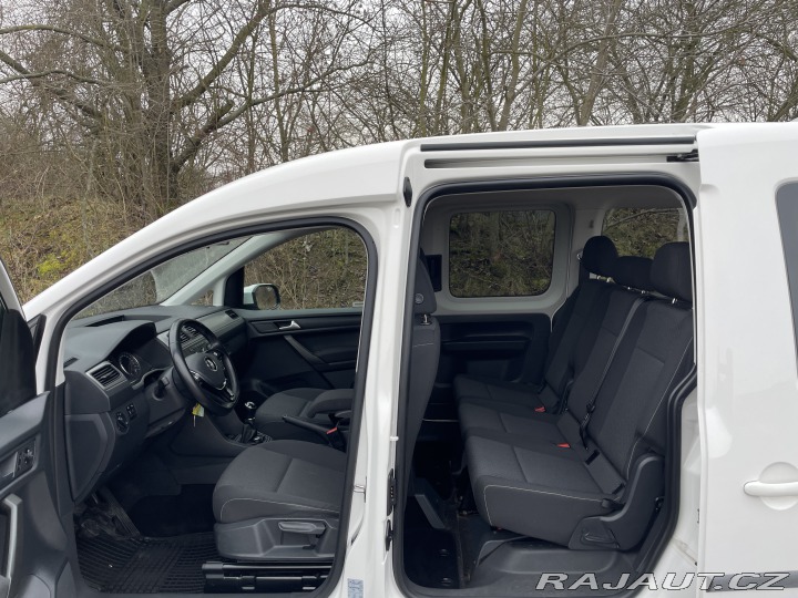 Volkswagen Caddy pro převoz vozíčkáře 2017