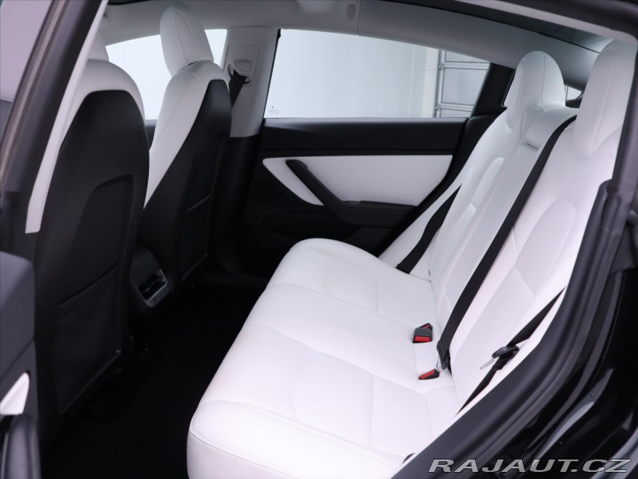 Tesla Model 3 Long Range AWD tažné DPH 2019