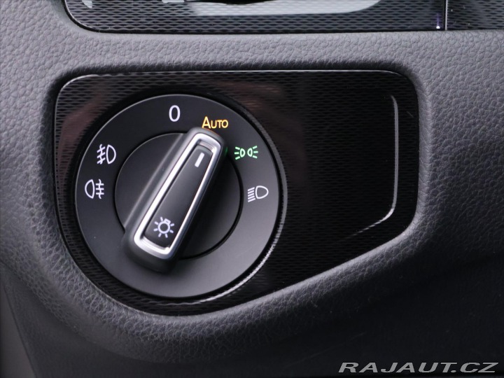 Volkswagen Golf 2,0 TDI 135kW DSG Serv.kn 2016