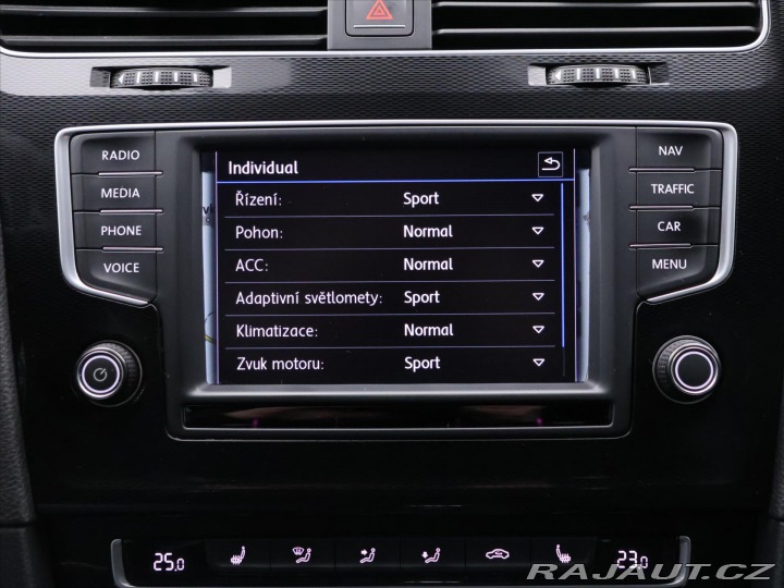 Volkswagen Golf 2,0 TDI 135kW DSG Serv.kn 2016