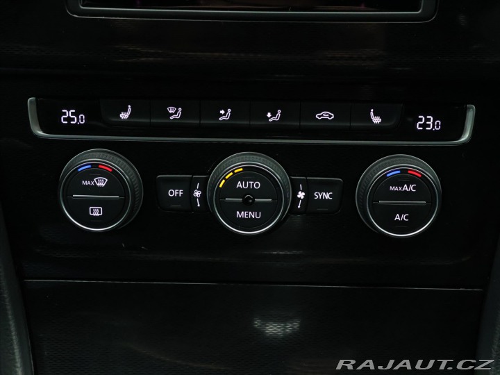 Volkswagen Golf 2,0 TDI 135kW DSG Serv.kn 2016