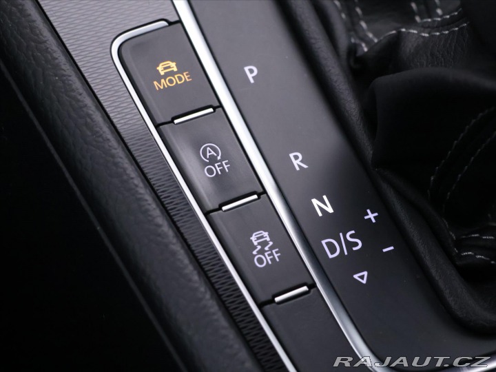 Volkswagen Golf 2,0 TDI 135kW DSG Serv.kn 2016