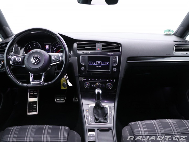 Volkswagen Golf 2,0 GTD 135kW DSG Serv.kn 2016
