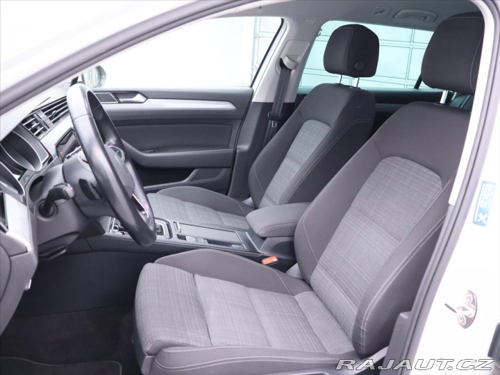 Volkswagen Passat 2,0 TDI DSG Business 1.Ma 2021