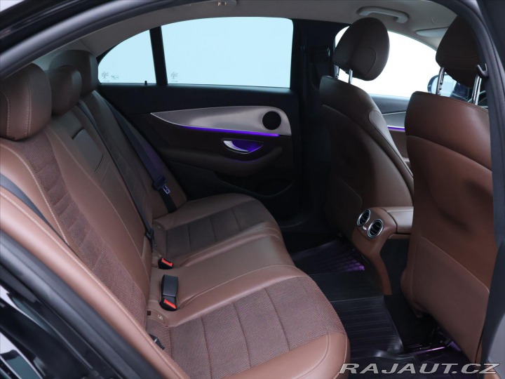 Mercedes-Benz E 2,0 220d 143kW Aut. CZ 2016