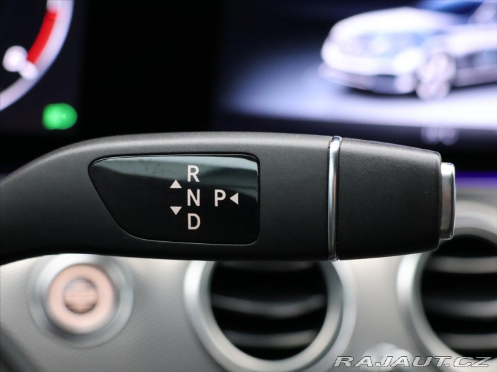 Mercedes-Benz E 2,0 220d 143kW Aut. CZ 2016