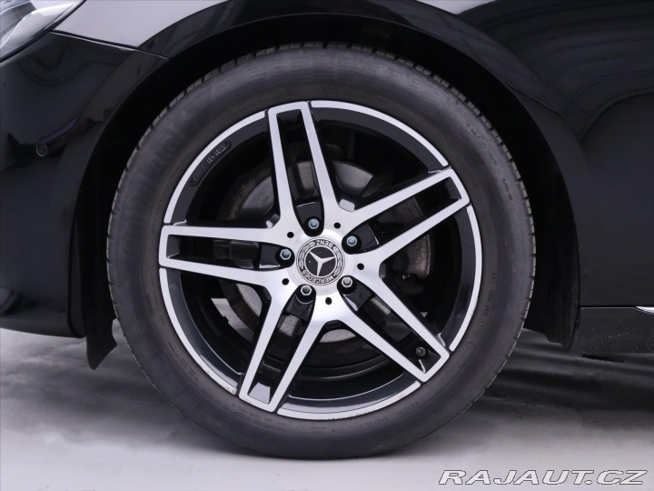 Mercedes-Benz E 2,0 220d 143kW Aut. CZ 2016