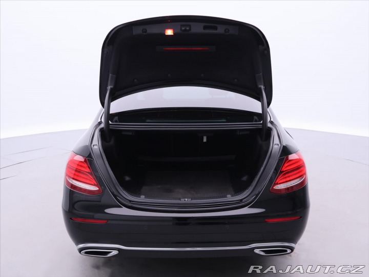 Mercedes-Benz E 2,0 220d 143kW Aut. CZ 2016