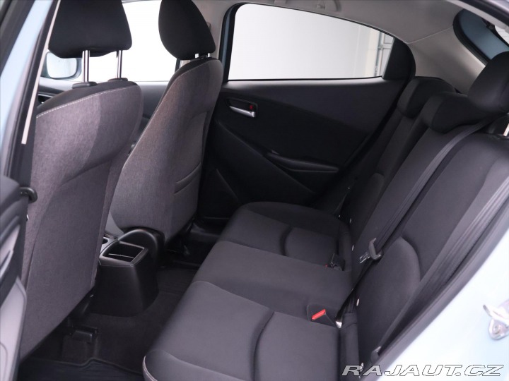 Mazda 2 1,5 66kW Homura e-Skyacti 2024