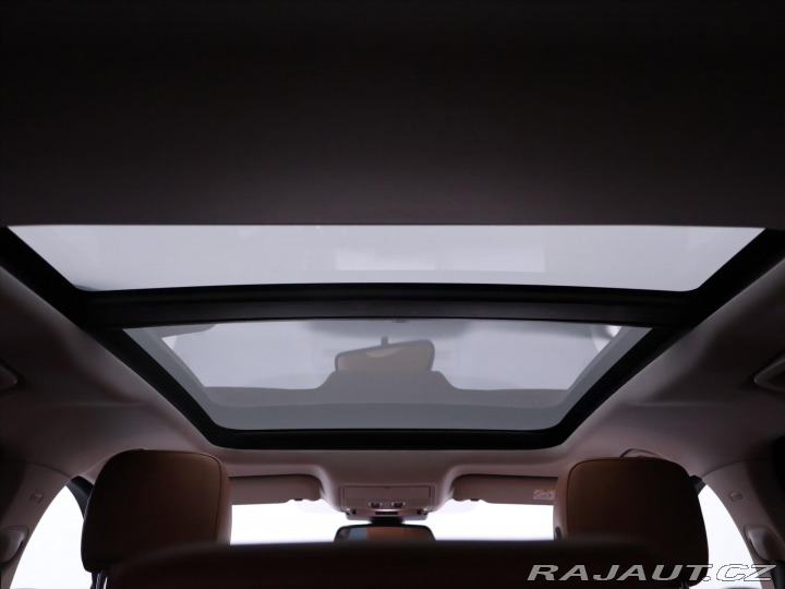 Jaguar F-Pace 2,0 132kW Auto Panorama 2 2017