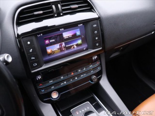 Jaguar F-Pace 2,0 132kW Auto Panorama 2 2017