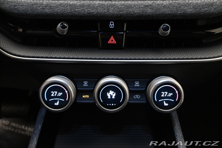 Škoda Superb 1,5 TSI 110kW DSG Selecti 2025