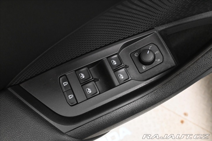 Škoda Octavia 2,0 TDI 110kW DSG Style Z 2020