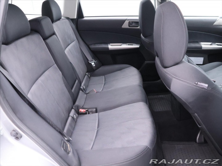 Subaru Forester 2,0 i 110kW AWD CZ Klima 2010