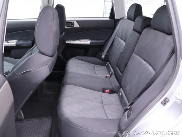 Subaru Forester 2,0 i 110kW AWD CZ Klima 2010