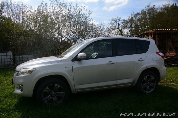 Toyota RAV4 4 2010