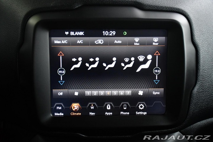 Jeep Renegade 1.3TURBO 2xPNEU 111kW ČR 2020