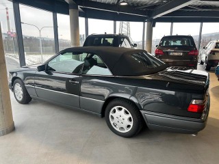 Mercedes-Benz 124 E320 kabriolet 1995
