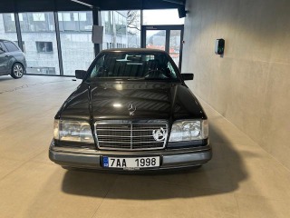 Mercedes-Benz 124 E320 kabriolet 1995