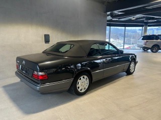 Mercedes-Benz 124 E320 kabriolet 1995