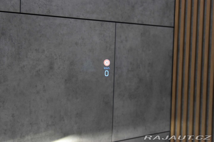 Škoda Octavia 2.0 TDI AMB+*TAŽNÉ*2xKOLA 2021