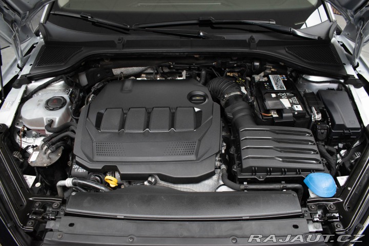 Škoda Octavia 2.0 TDI AMB+*TAŽNÉ*2xKOLA 2021