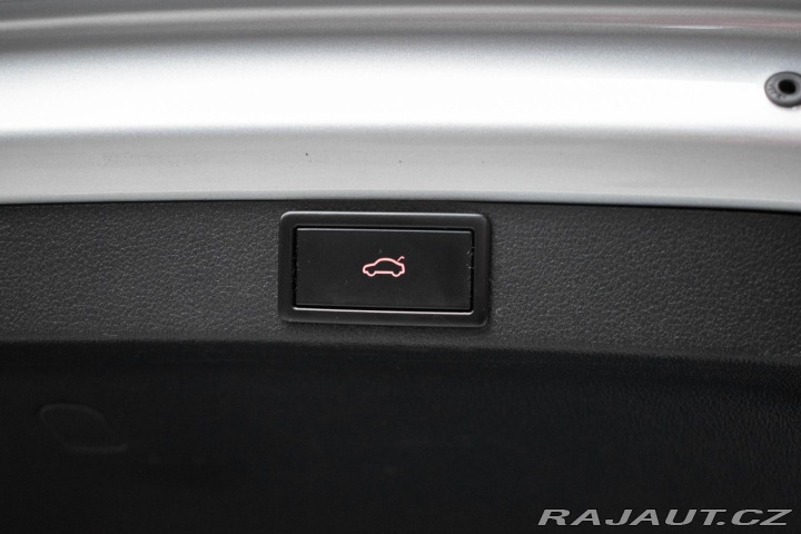 Škoda Octavia 2.0 TDI DSG*TAŽNÉ*2xKOLA* 2021